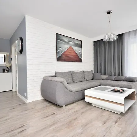 - - Lesne Tarasy - 45b/10 - 150 M Od Morza Appartement *