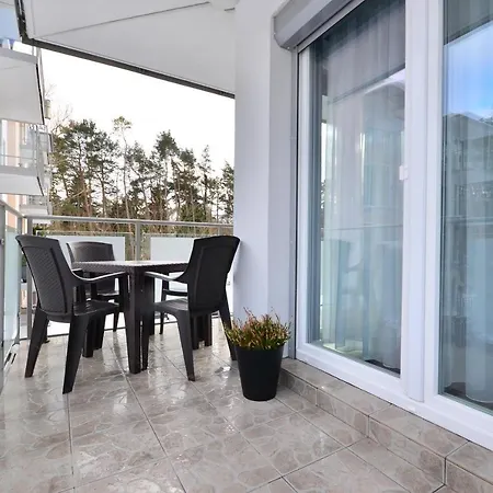 - - Lesne Tarasy - 45b/10 - 150 M Od Morza Lägenhet