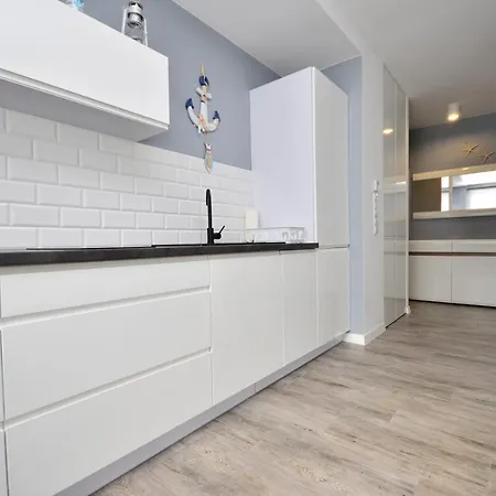 - - Lesne Tarasy - 45b/10 - 150 M Od Morza Daire